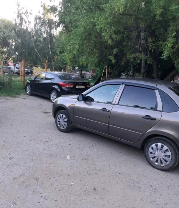 Продам авто Лада Гранта