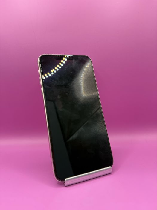 Iphone 11 pro max 64GB •Matei Amanet Margeanului•29878