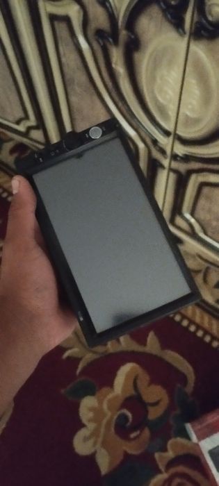 Monitor 2 din chiqarishi sifatli baland