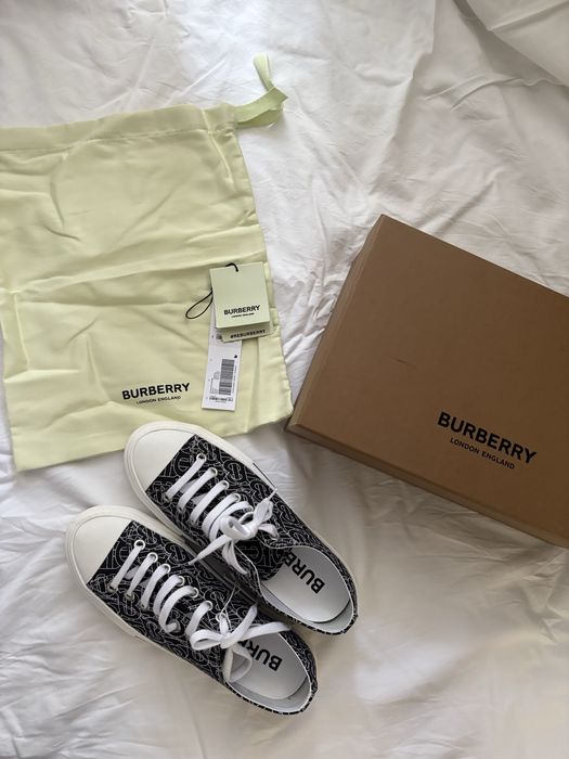 Burberry кеды оригинал