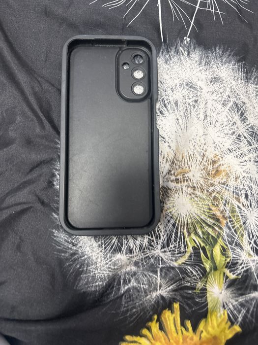 Case за samsung A14 не са използвани цената е за единият кълъф