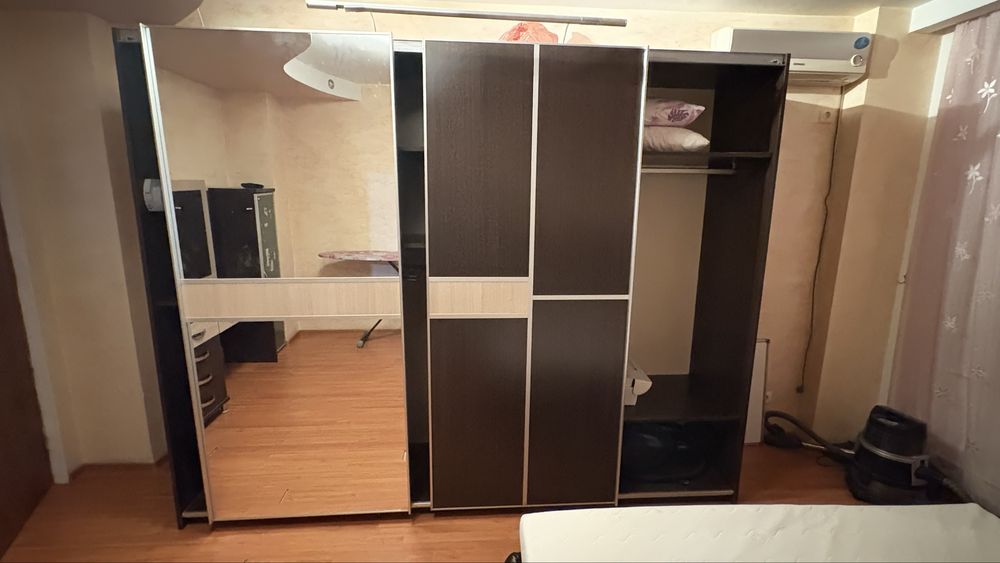 Шкафы для спалень.