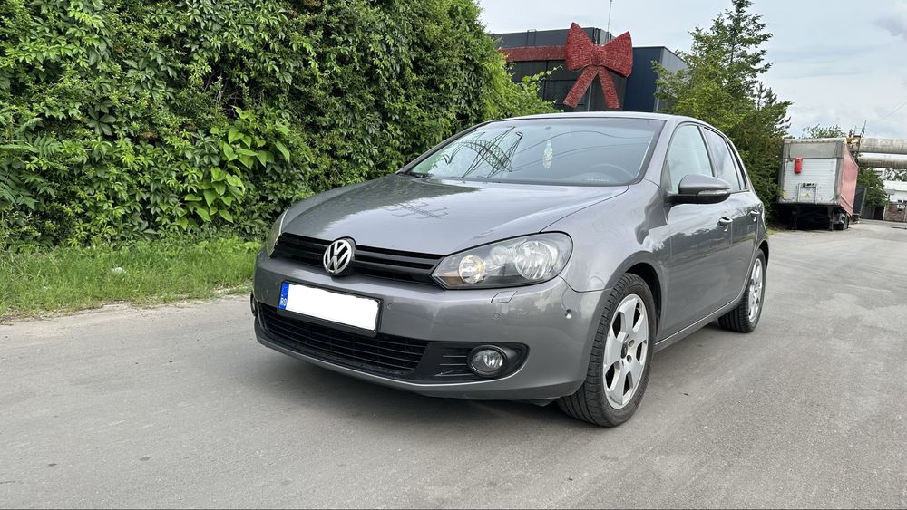 VOLKSWAGEN Golf 2009