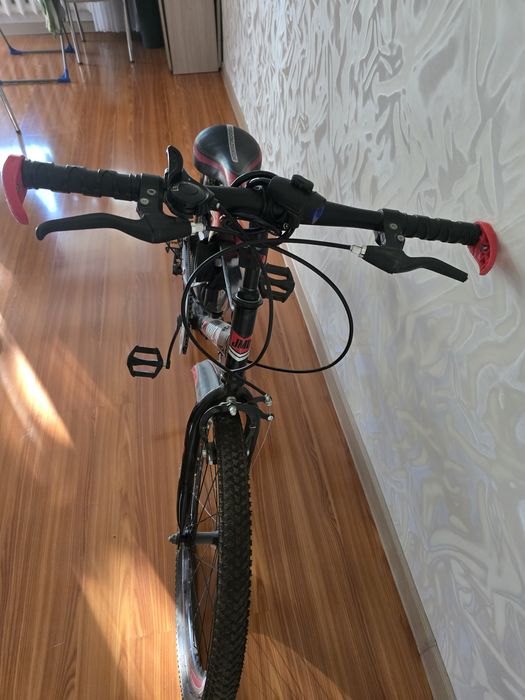 Велосипед детский. Диаметр колеса 22