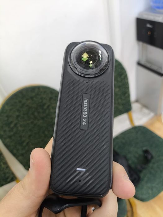 Insta 360 X4 весь комплект
