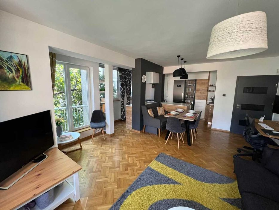 Продава се Тристаен апартамент в с. Панчарево, Област София-град - 95 кв.м за 7158 €/кв.м - Снимка #1