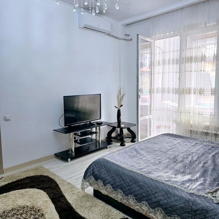 Продам  супер спальный гарнитур