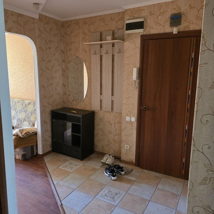Продам трёхкомнатную квартиру