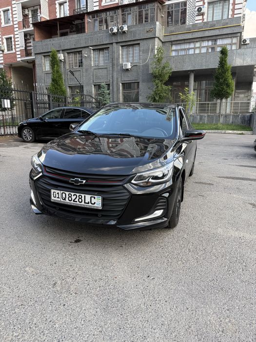 Chevrolet Onix redline 2024