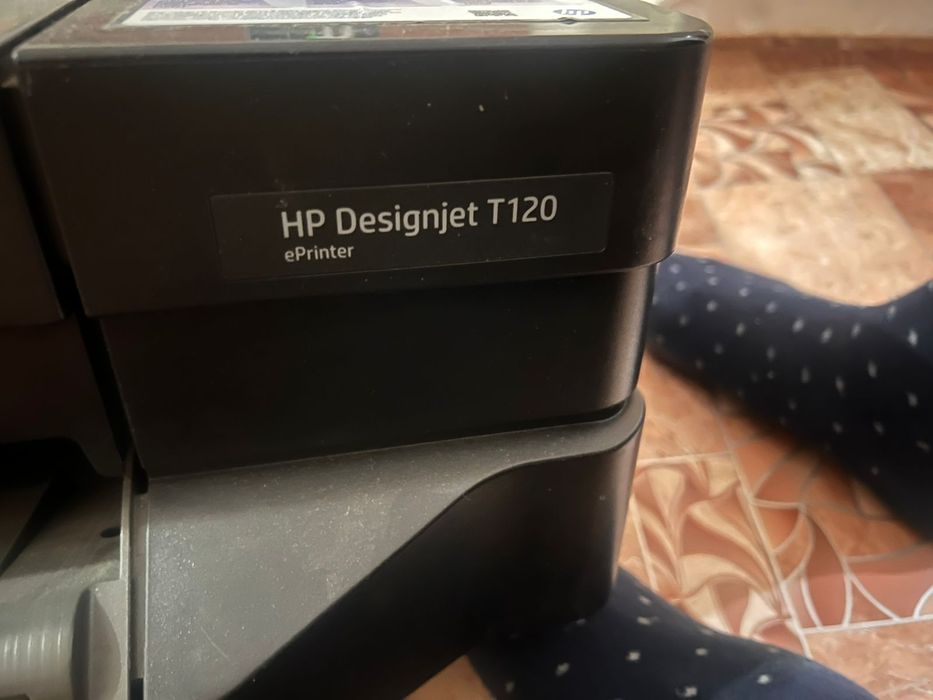 Продам плоттер hpt120