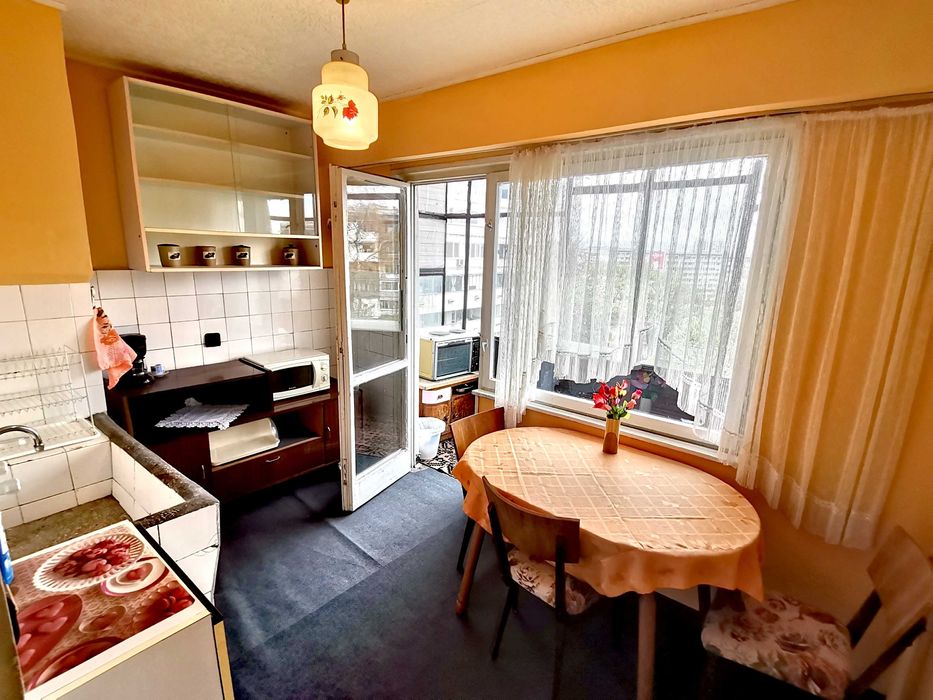 Дава се под наем Двустаен апартамент в Бургас, Зорница - 60 кв.м за 168.3 € - Снимка #2