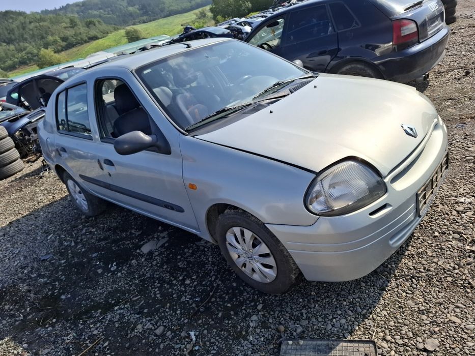 Elemente Caroserie Renault Clio Sedan/Symnol 1.4i