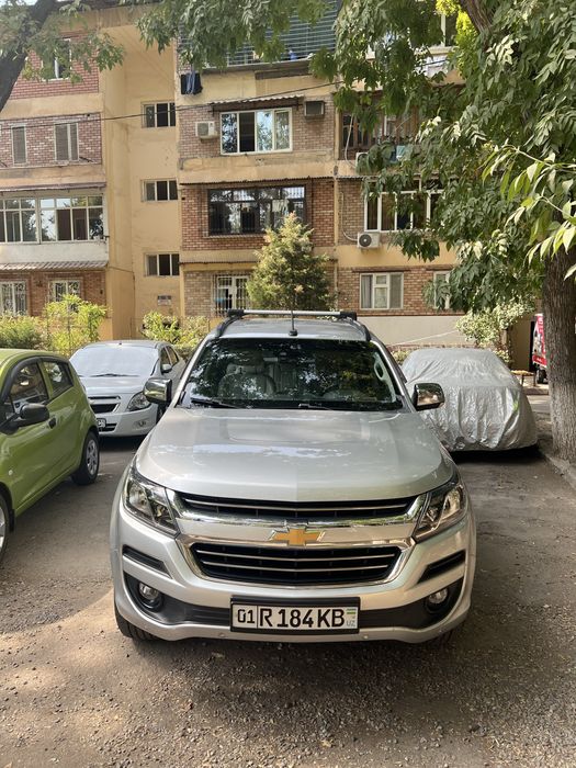 Продаётся Трейлблейзер 2020 года выпуска. Состояние хорошее.