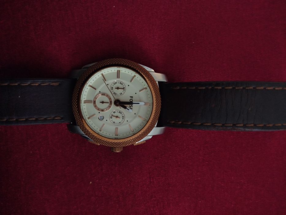 Часы Fossil 5040 Швейцарский