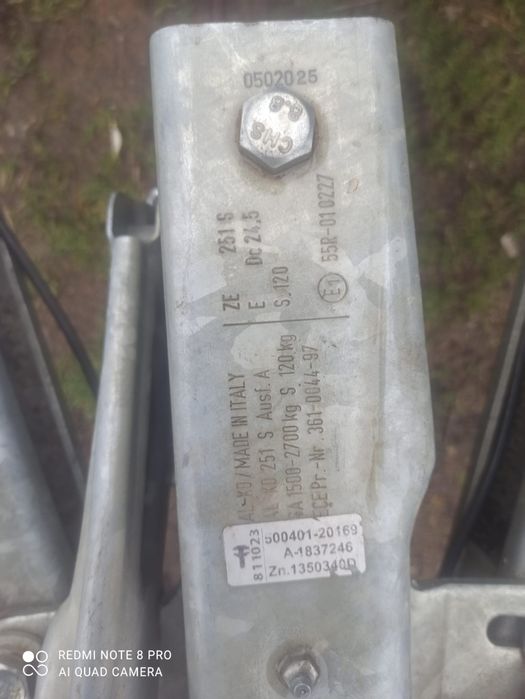 Platforma auto 2700kg detarată la 2000