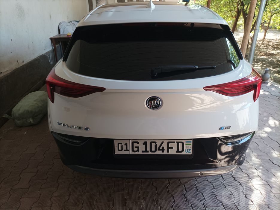Buick VELIT6 ARENDAGA BERAMIZ yillari 2024 xotai zoʻr kraska toza
