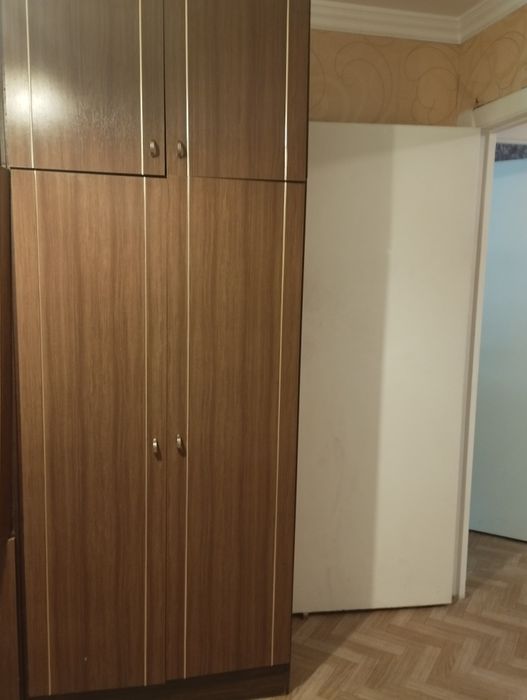 Срочно продам шифоньер