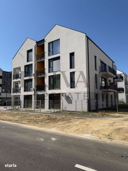 Apartament 1 camera + curte 35 mp + parcare inclusa