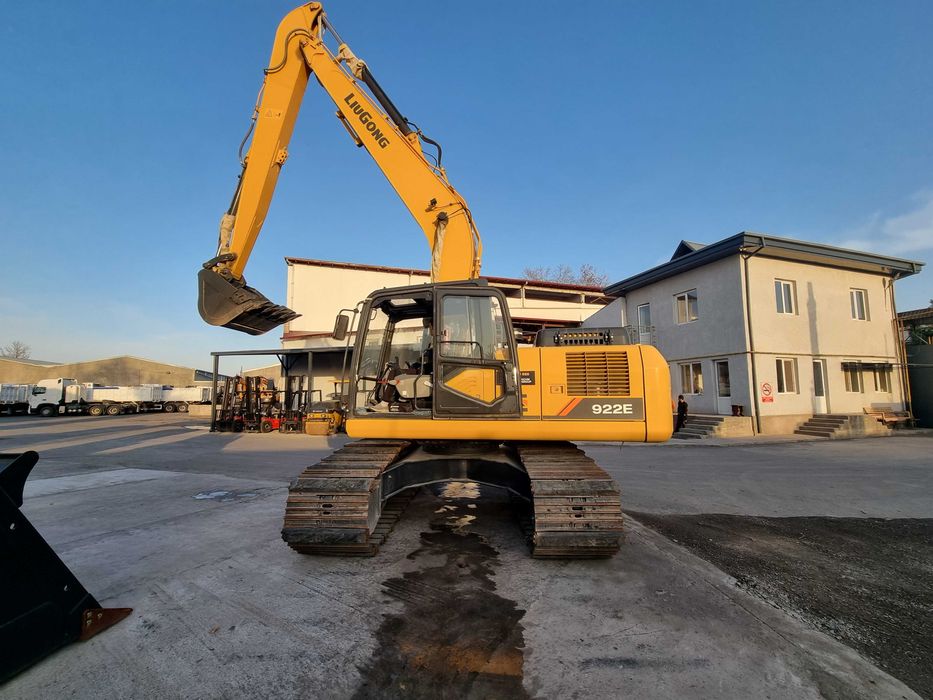 Гусеничный Экскаватор / Ekskavator LiuGong CLG922Ell, 0.65 m³.