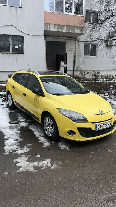 Renault Megane Renault Megane 3 • 2012 • Full Option • Trapa • Km reali • Primul prop