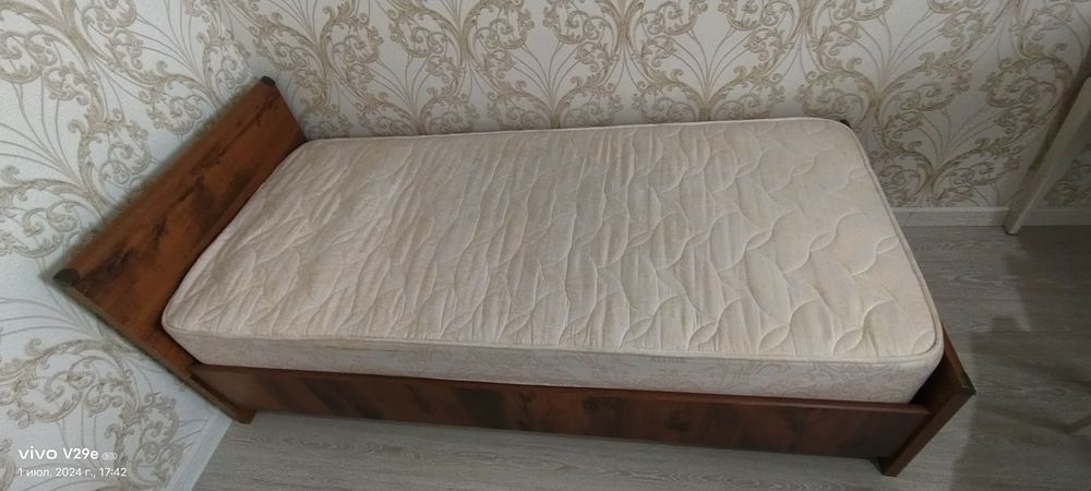 Продается кровать