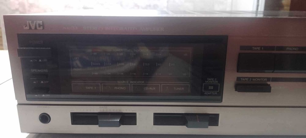Транзисторен стерео усилвател - JVC AX 33 35