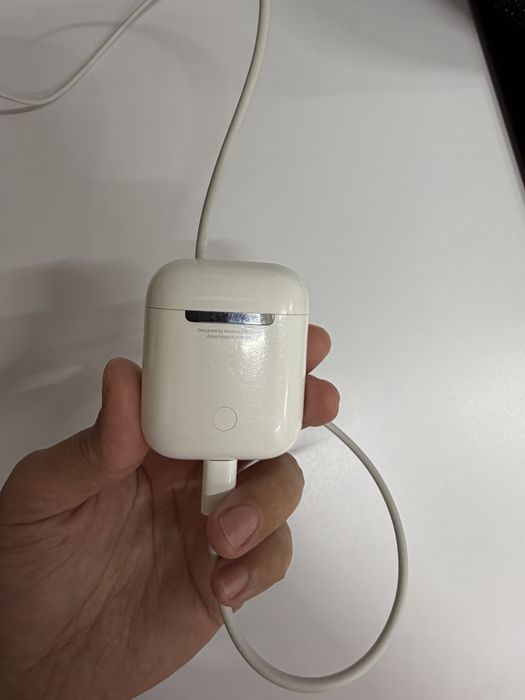 AirPods 1-го поколения