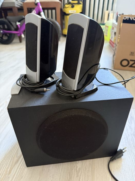 Microlab система за озвучаване 2+1