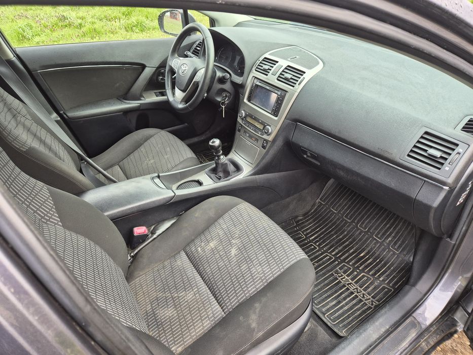 Dezmembrez Toyota Avensis T27 1.8B 2ZR 2009-2016