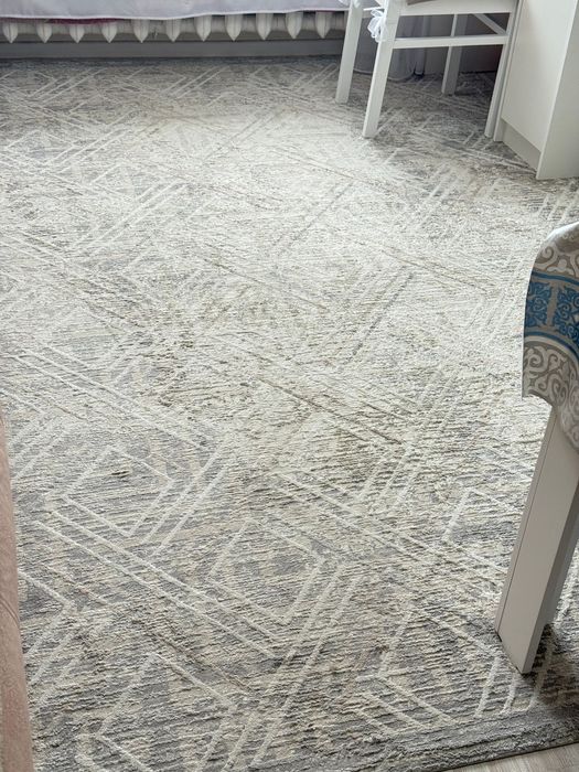 Ковёр 2м на 3м светлый