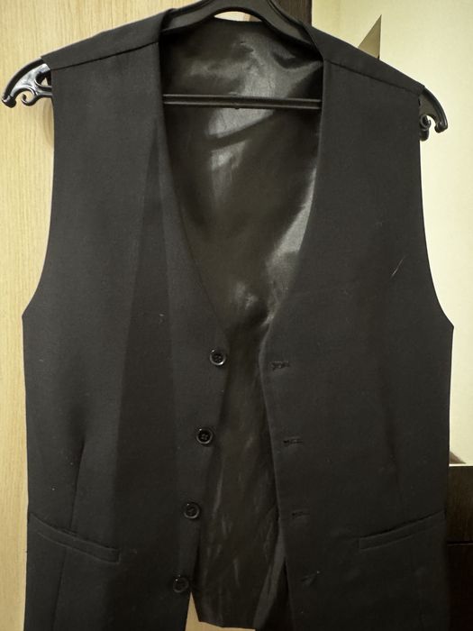 Классически костюм тройка