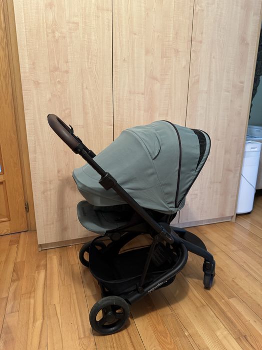 Коляска прогулочная Easywalker Charley