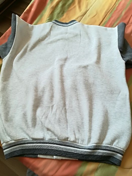 Vand bluza sport, marimea XL ,din USA