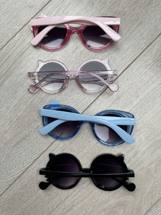 Детски слънчеви очила + подарък (2-14 г.)