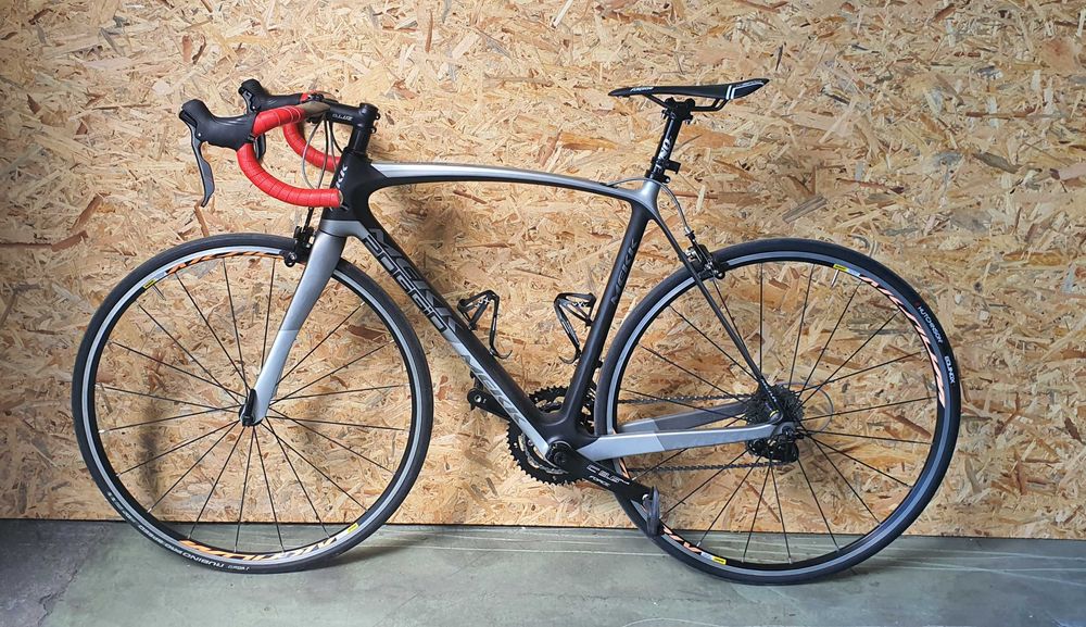Карбонов велосипед Mekk Poggio