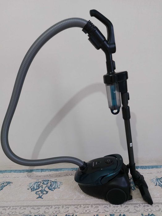 Продам пылесос почти новый