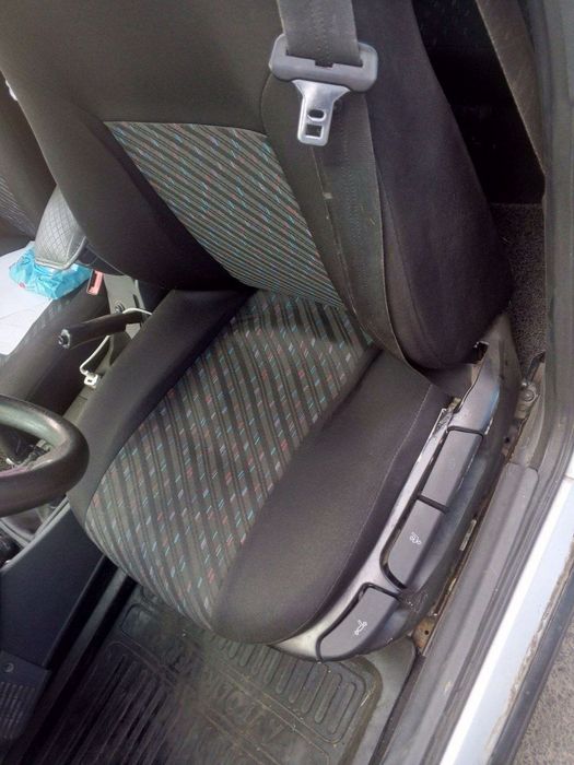 Продается приора