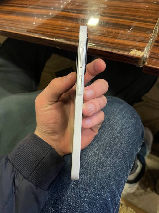 Samsung 26 A  6Gb 128GB