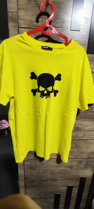 Футболки (и юбка)  оптом по 15 к