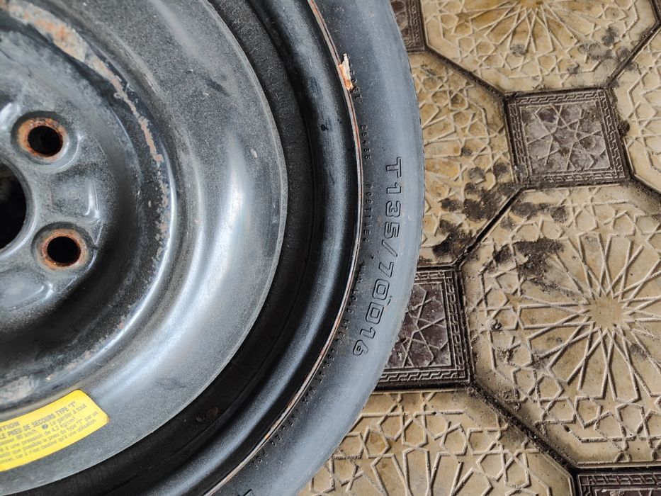 Продам колесо запаску