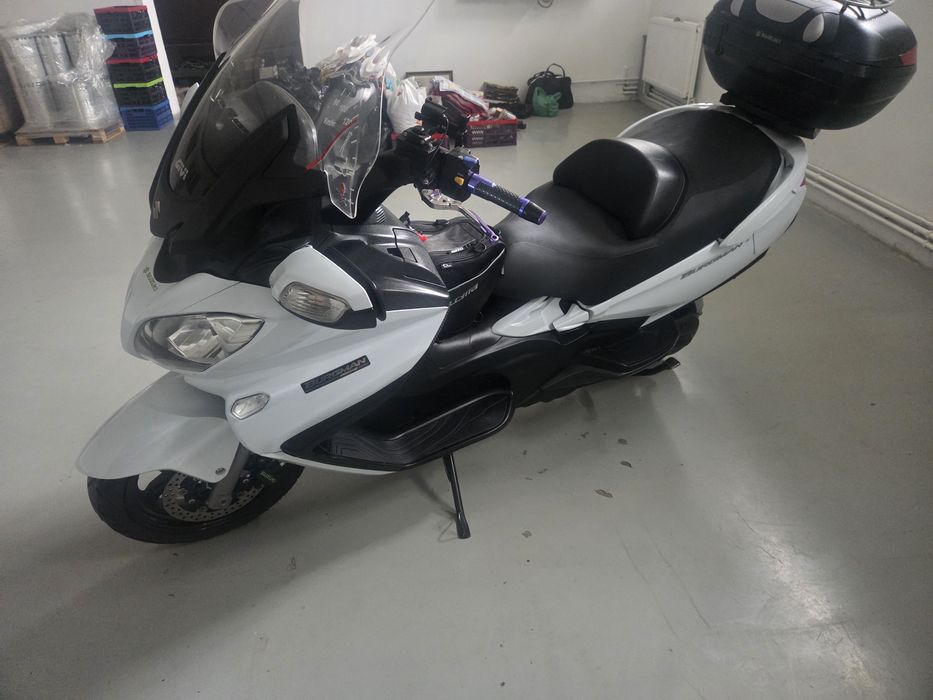 Vand scuter Suzuki Burgman 650 an 2013