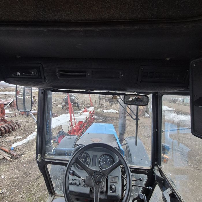 Продам трактор мтз 1221.2
