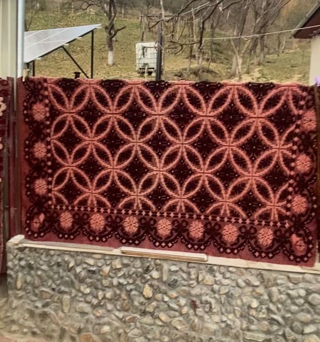 Cuverturi/lepedee din lână naturală țesute
