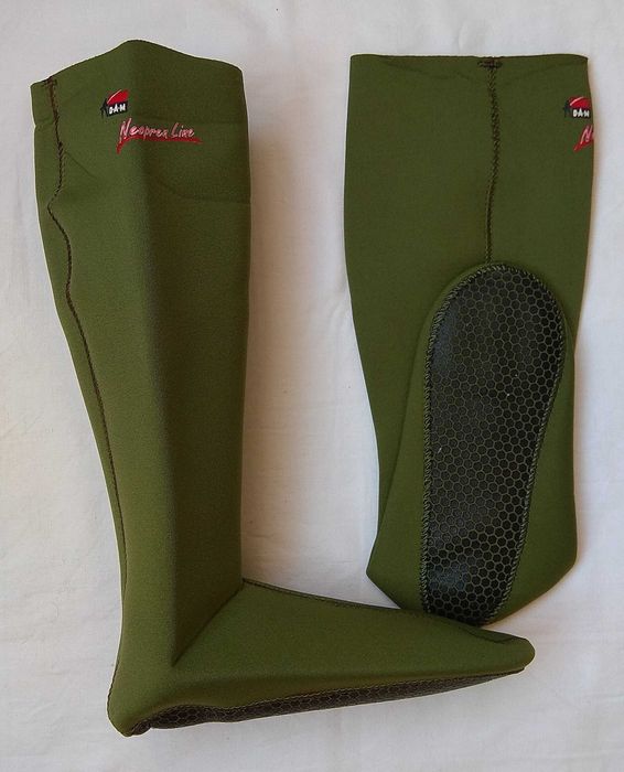 Спининг/мухарски елек OUTDOOR и неопренови чорапи DAM, Bama и др.