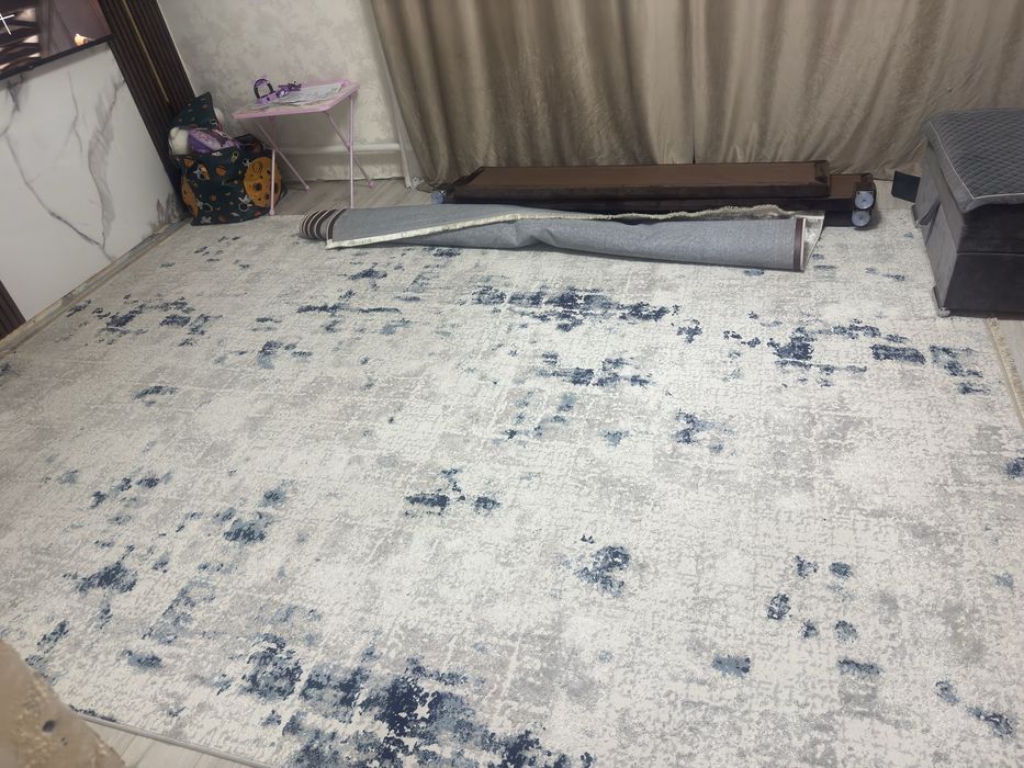 Продам ковер 2,5*3,5