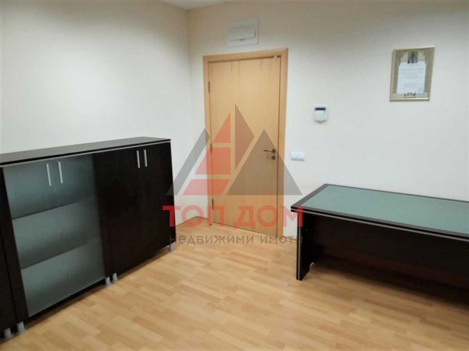 Дава се под наем Офис в Варна, Център - 87 кв.м за 816 € - Снимка #5