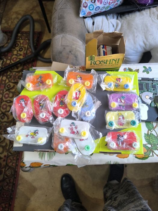 Продам старые интересные штуки.