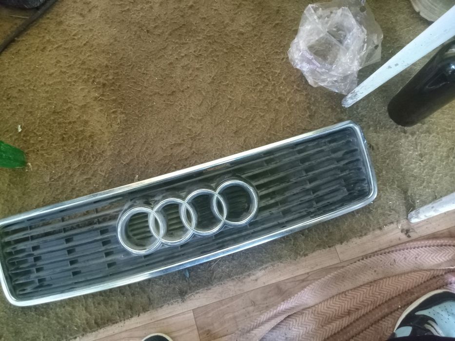 Решётка радиатора audi a6 c4