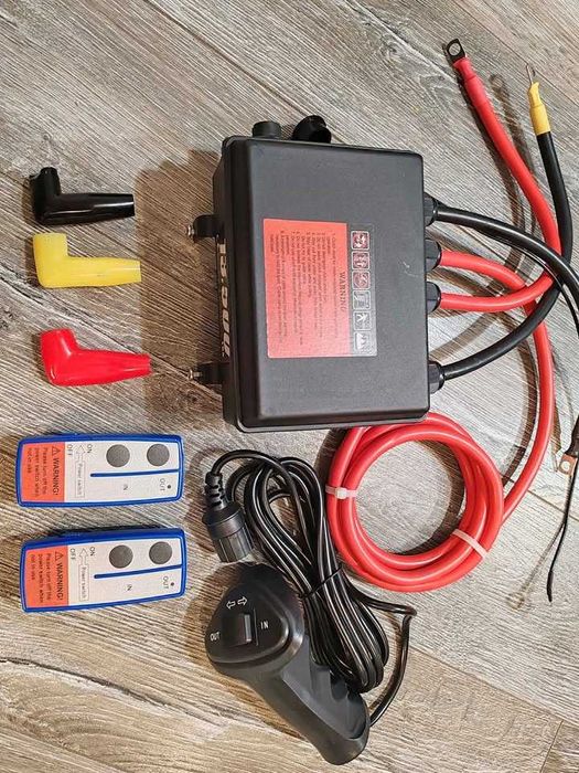 Troliu 6,5 tone, 13500 lbs, 8 CP șufă sintetica