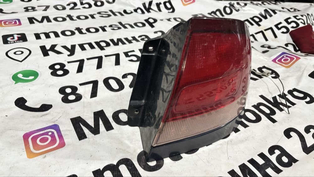 Фонарь правый мазда 626 Mazda